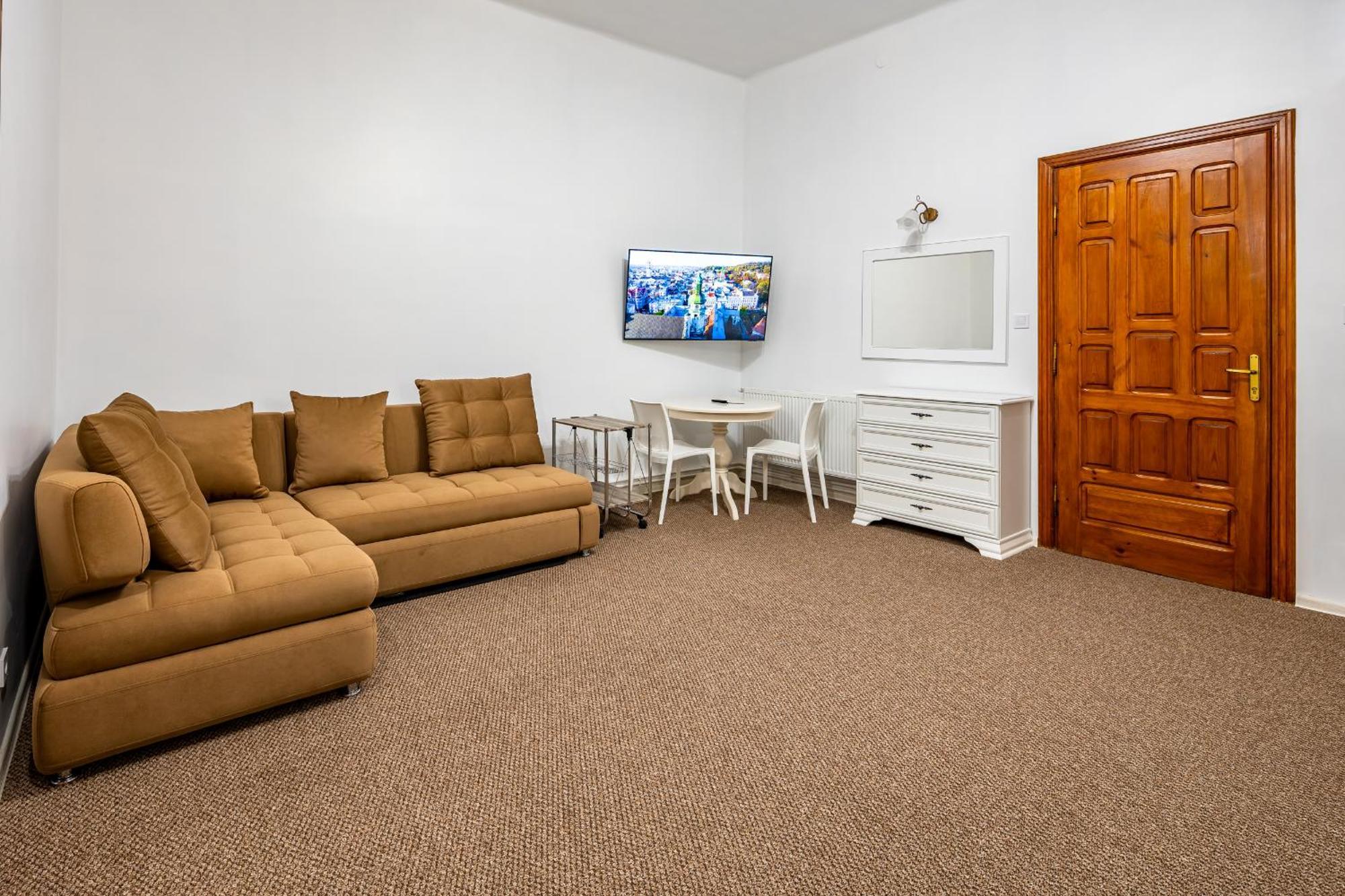 Designer Apartment! The Center! Валова 29 Lviv Dış mekan fotoğraf
